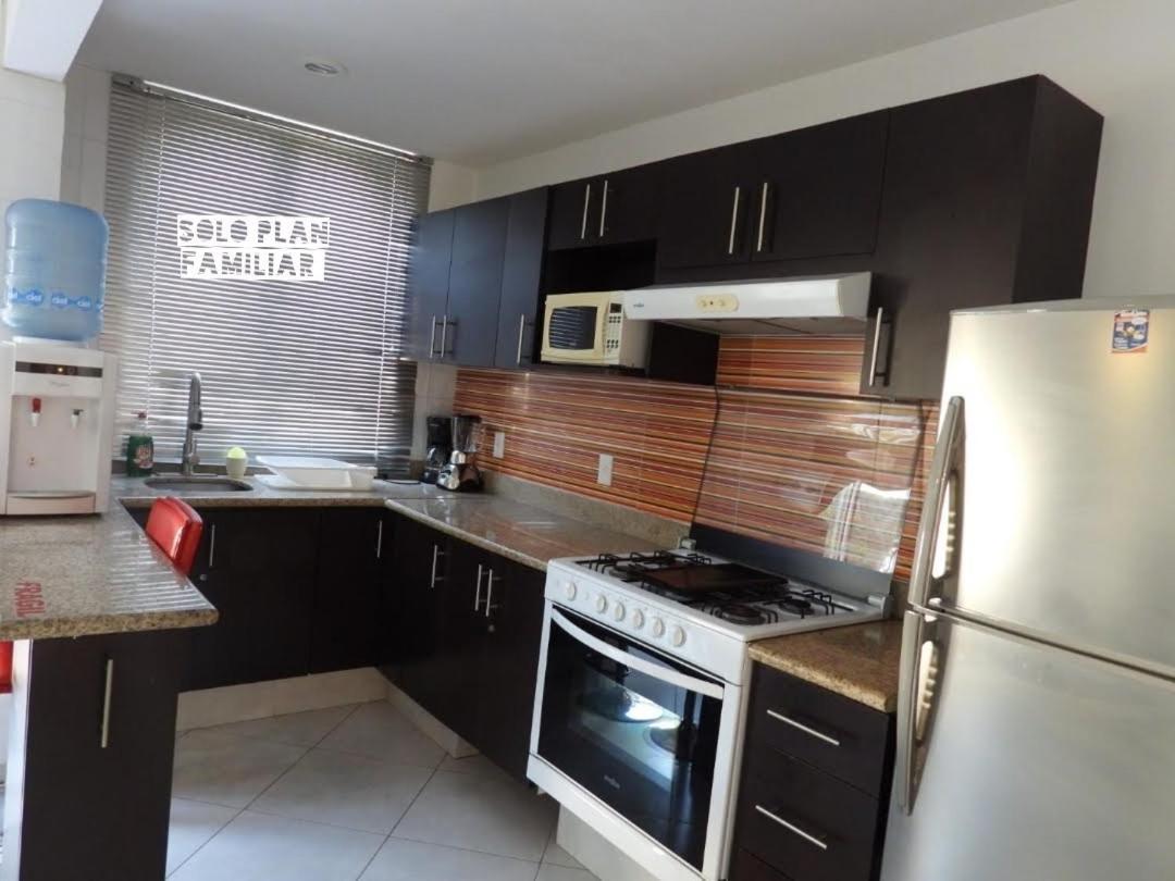 Bonita Casa En Condominio Con Alberca Y Acceso Al Lago テケスキテンゴ エクステリア 写真