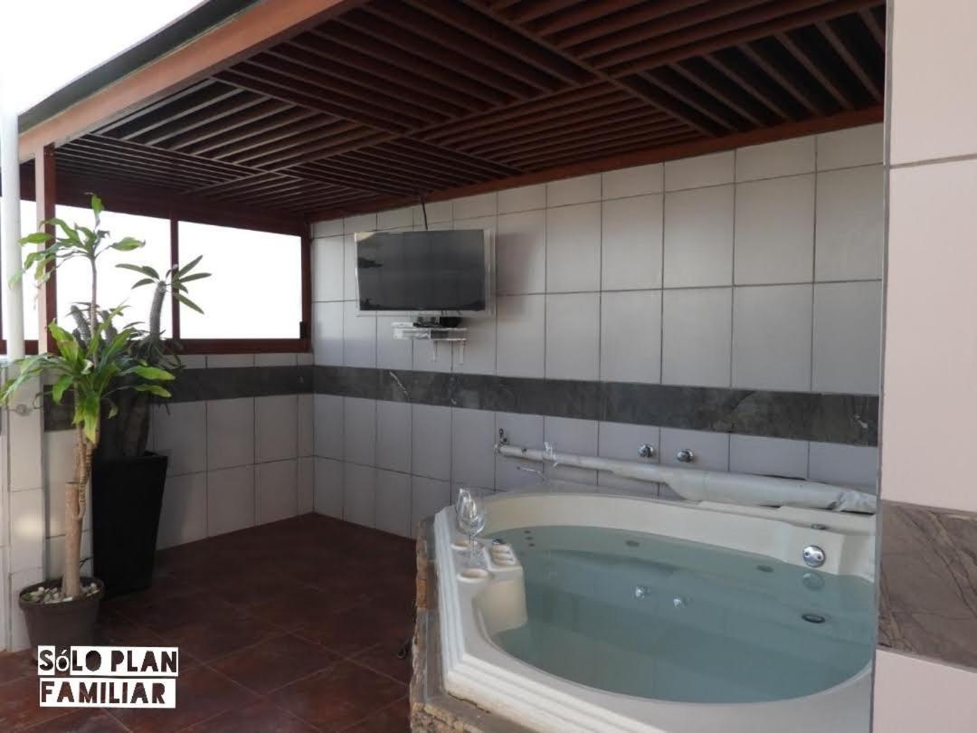 Bonita Casa En Condominio Con Alberca Y Acceso Al Lago テケスキテンゴ エクステリア 写真