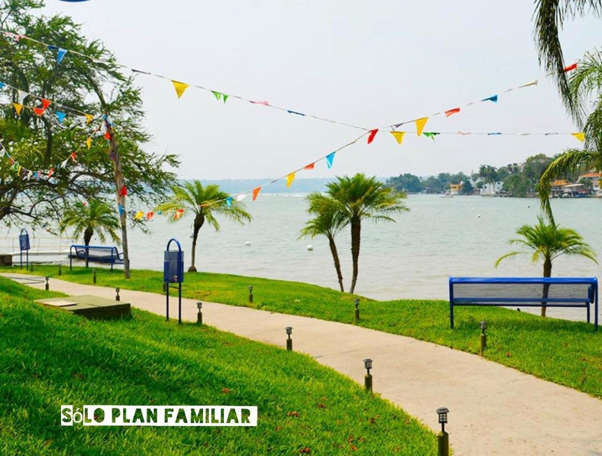 Bonita Casa En Condominio Con Alberca Y Acceso Al Lago テケスキテンゴ エクステリア 写真